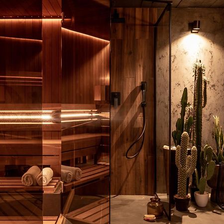 مبيت وإفطار نوفه تارخ Oberza Pod Roza Restauracja, Sauny, Jacuzzi المظهر الخارجي الصورة